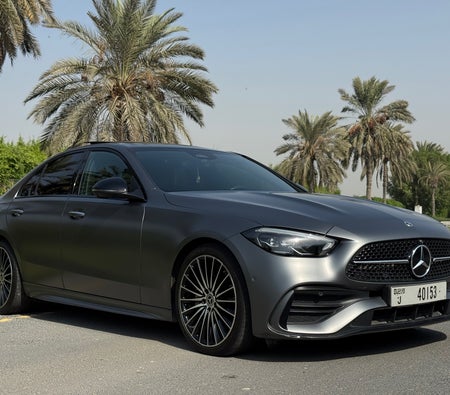 Mercedes Benz C200 2024