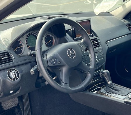Mercedes Benz C250 2008, photo 3 of 4