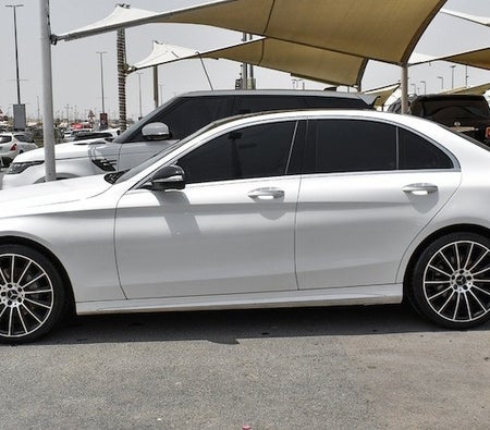 Mercedes Benz C200 2015, photo 3 of 4