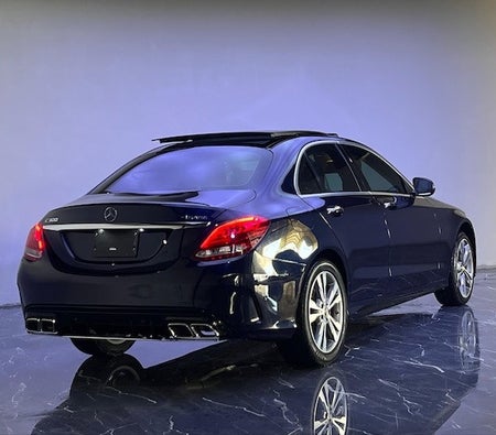 Mercedes Benz C300 Luxury  2017, photo 4 of 4