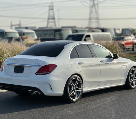 Mercedes Benz AMG C63 2017, photo 4 of 4