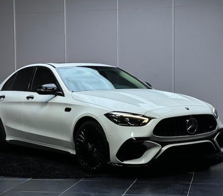 Mercedes Benz C300 Luxury  2018, photo 2 of 4