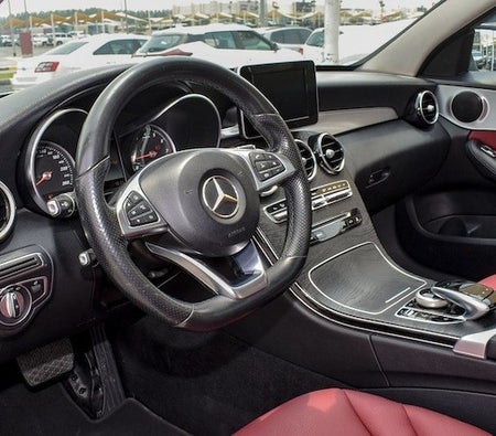 Mercedes Benz C200 2018, photo 2 of 4