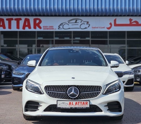 Mercedes Benz C200 2019, photo 2 of 4