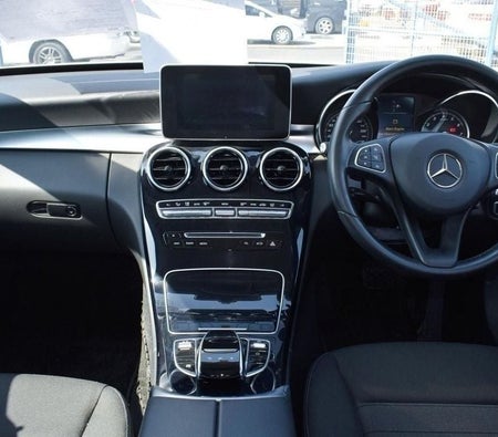 Mercedes Benz C180 2017, photo 4 of 4