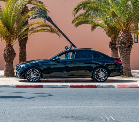 Black Mercedes Benz C200 d 2023 Black Mercedes Benz C200 d 2023