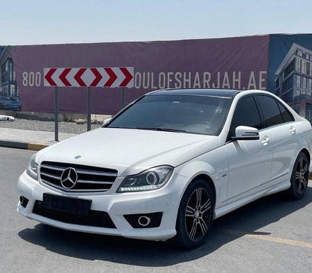 Mercedes Benz C200 2014, photo 3 of 4