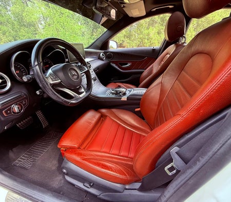 Bianca Mercedes Benz C200 2015