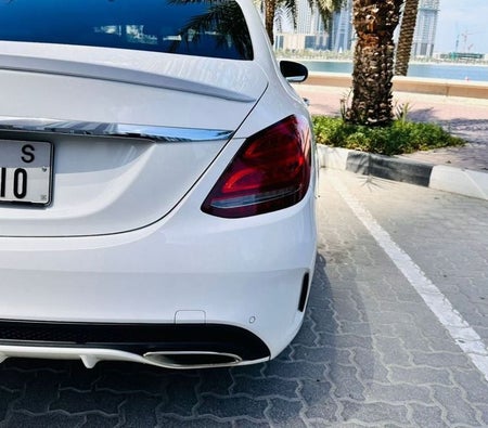 Mercedes Benz C200  2015, photo 4 of 4