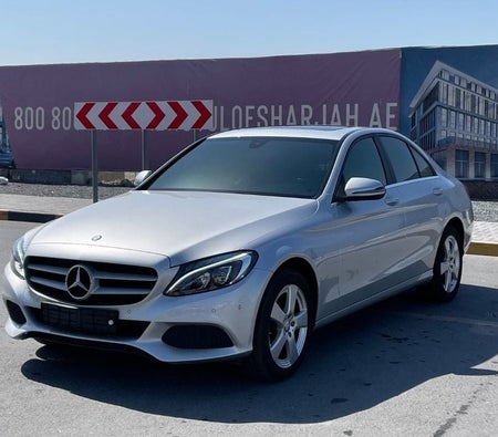 Mercedes Benz C200 2016, photo 3 of 4