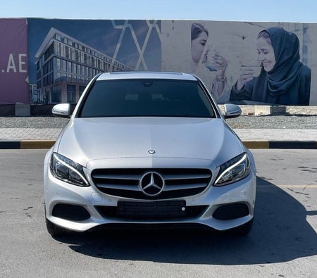 Mercedes Benz C200 2016, photo 2 of 4