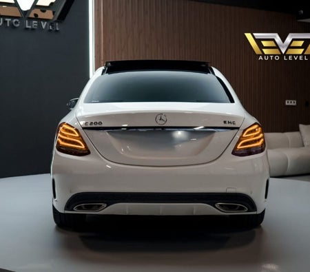 White Mercedes Benz C200 2018