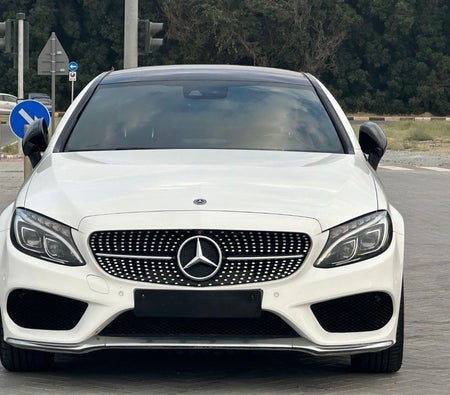 Mercedes Benz C200 2018, photo 3 of 4