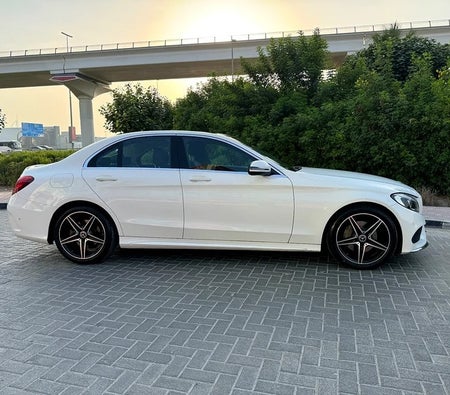 Mercedes Benz C200 2018, photo 4 of 4