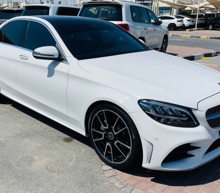 Mercedes Benz C200 2019, photo 3 of 4