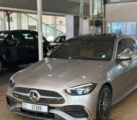 Mercedes Benz C200 2023