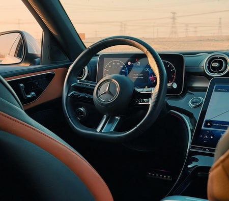 Mercedes Benz C200 2023