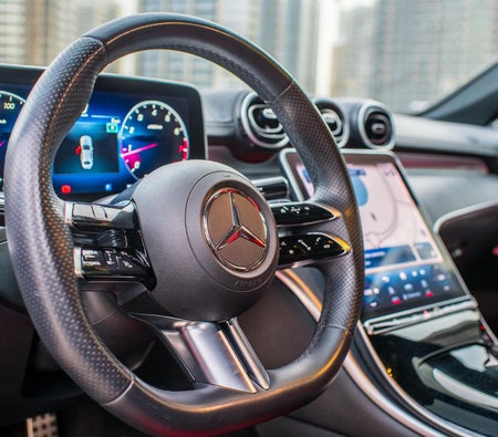 Mercedes Benz C200 2024