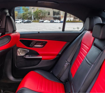 Mercedes Benz C200 2024