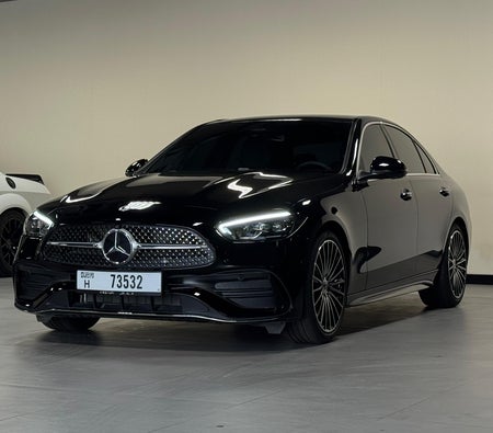 Mercedes Benz C200 2025