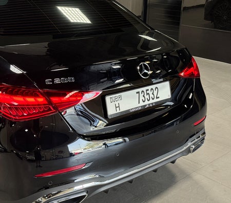 Mercedes Benz C200 2025
