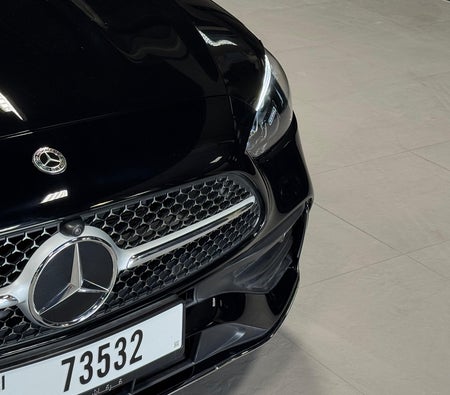 Mercedes Benz C200 2025