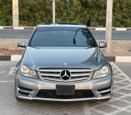Mercedes Benz C250 2013, photo 2 of 4