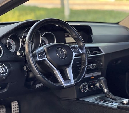 Mercedes Benz C250 2014, photo 3 of 4