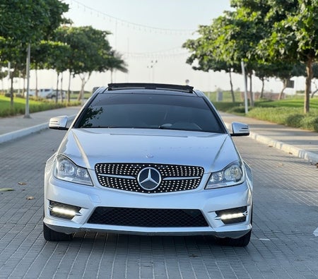 Mercedes Benz C250 2014, photo 2 of 4