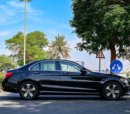Mercedes Benz C300 4Matic  2016, photo 3 of 4