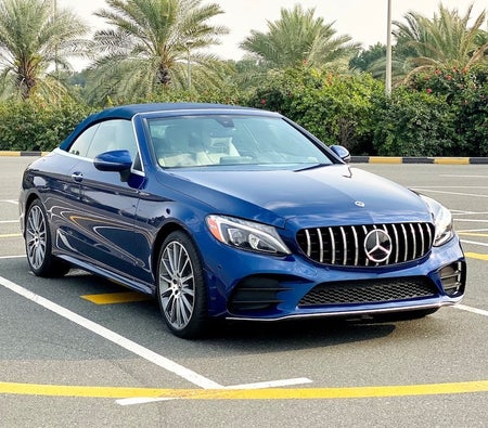 Mercedes Benz C300 2018, photo 3 of 4