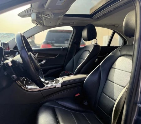 Mercedes Benz C300 2018, photo 4 of 4