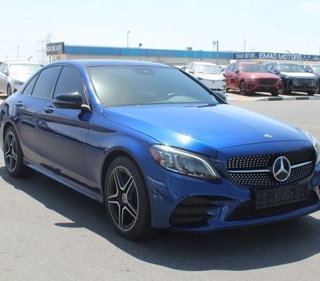 Mercedes Benz C300 2019, photo 3 of 4