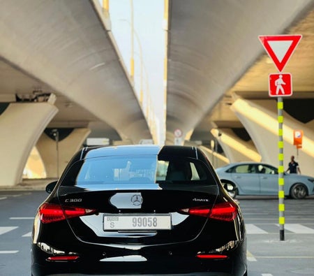 Mercedes Benz C300 2022