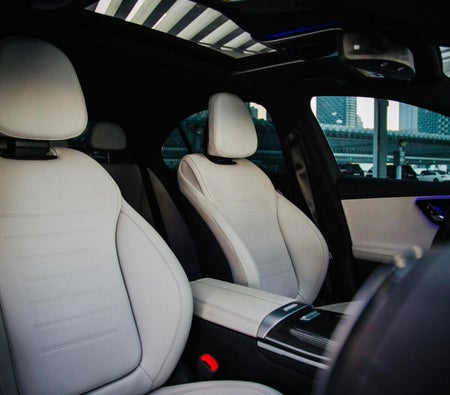 Mercedes Benz C300 2022, photo 4 of 4