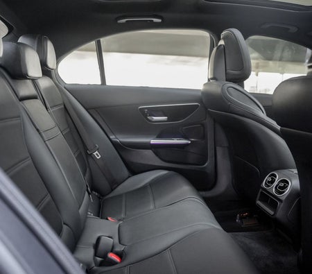 Mercedes Benz C300 2023