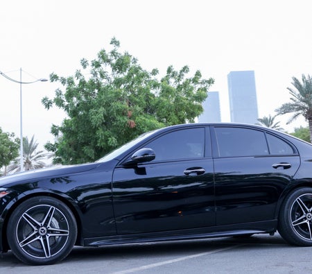 Mercedes Benz C300 2023