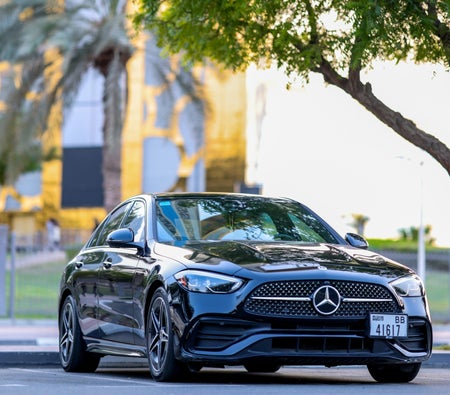 Mercedes Benz C300 2023