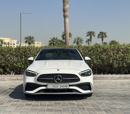 Mercedes Benz C300 2023, photo 2 of 4