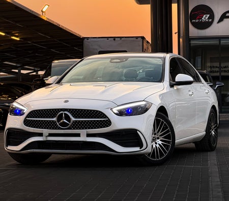 Mercedes Benz C300 2023, photo 2 of 4