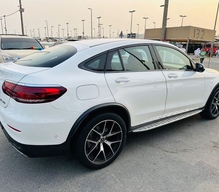 Mercedes Benz C300 2023, photo 4 of 4