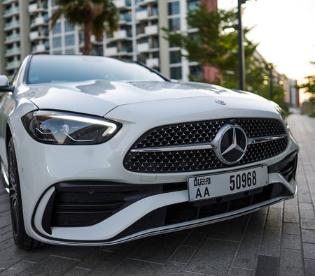 Mercedes Benz C300 2024