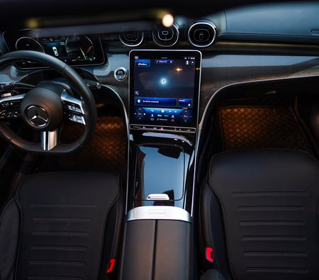 Mercedes Benz C300 2024