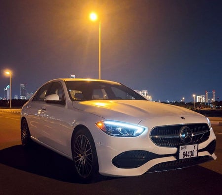Mercedes Benz C300 2024