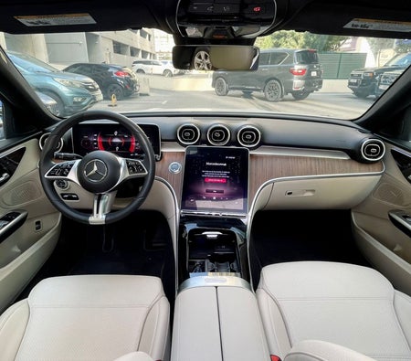 Mercedes Benz C300 2024