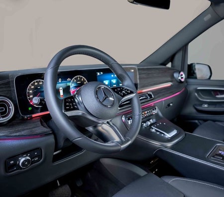 Mercedes Benz V 300 2026, photo 2 of 4