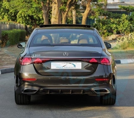 Grau Mercedes Benz C300 2026 Grau Mercedes Benz C300 2026