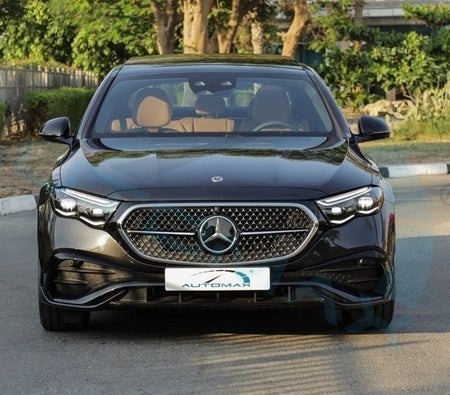 Grau Mercedes Benz C300 2026 Grau Mercedes Benz C300 2026