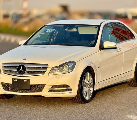 Mercedes Benz C350 2012, photo 2 of 4