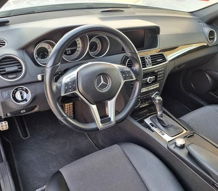 Mercedes Benz C350 2013, photo 2 of 4